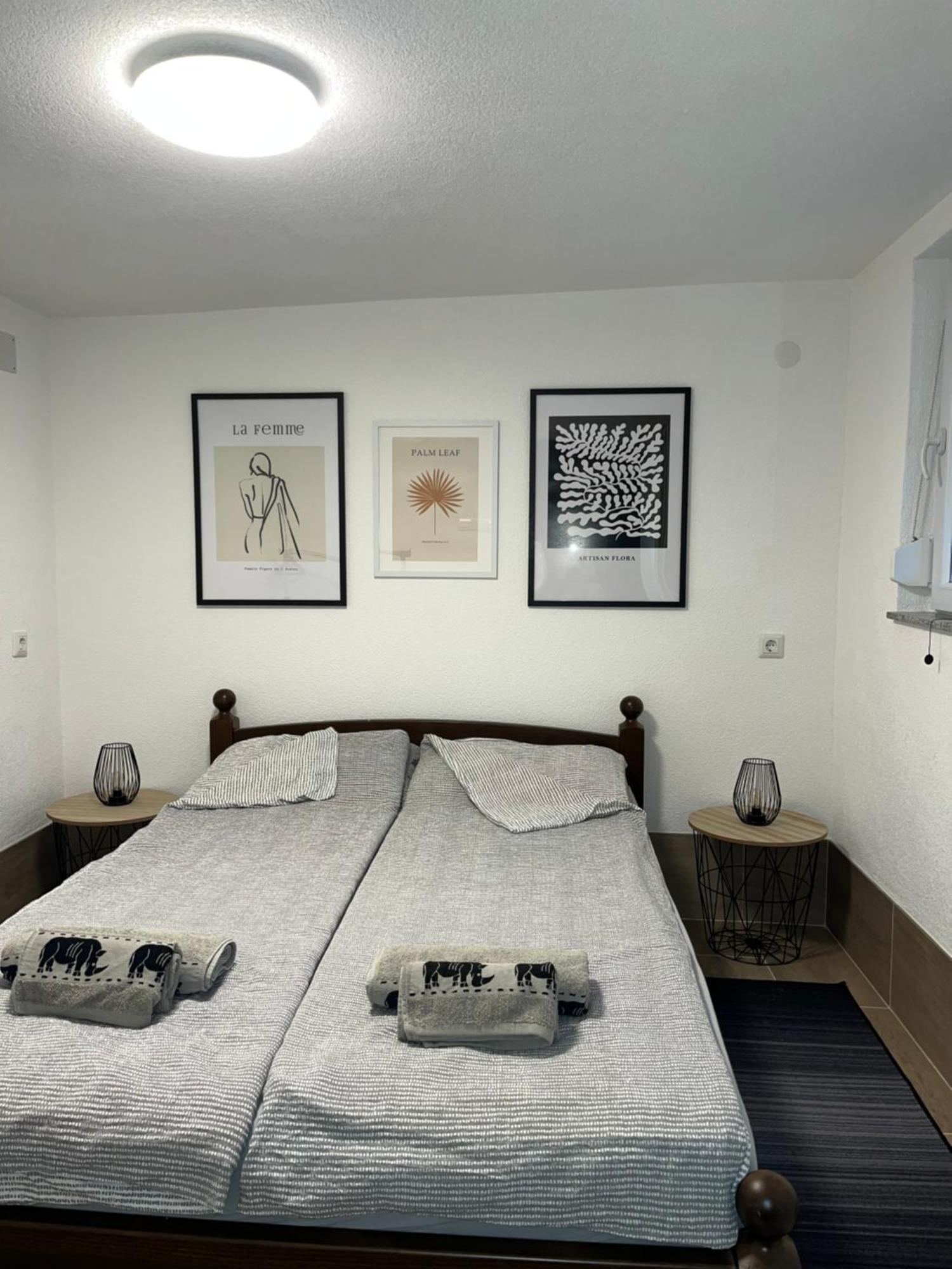 Studio Apartman Azra Kulen Vakuf Exteriér fotografie